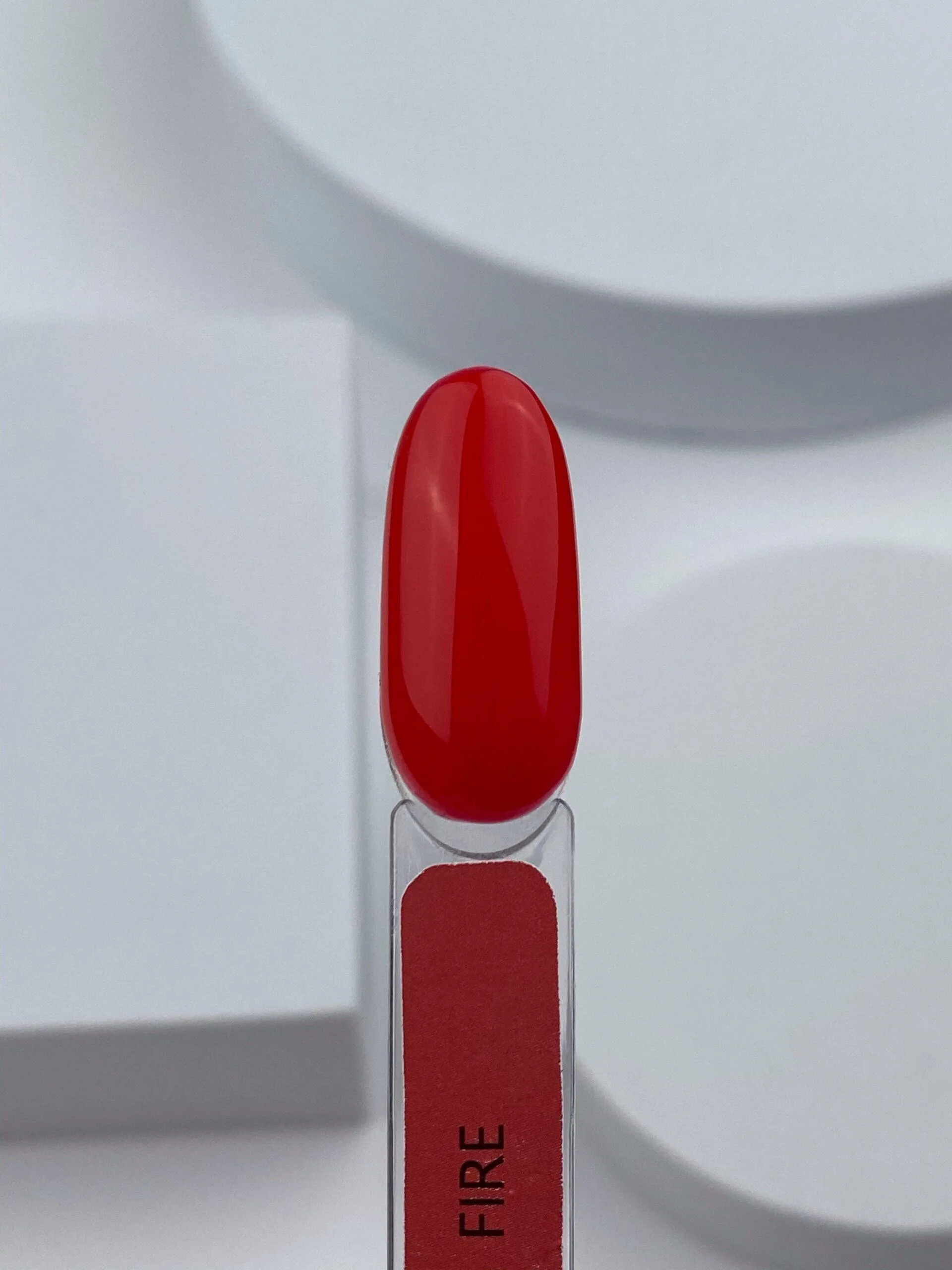 HEYLOVE TINT BASE FIRE, 15ml - czerwona baza do paznokci - obrazek 4