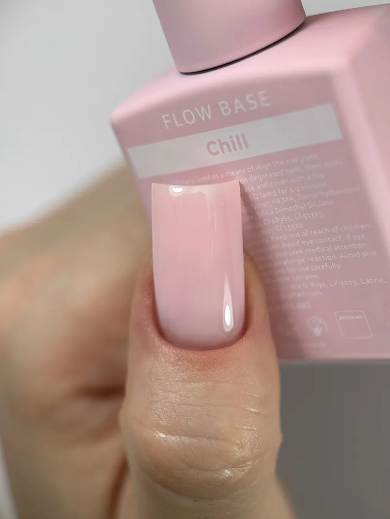 HEYLOVE Flow base Chill, 15 ml - baza kamuflująca 2 HEYLOVE Flow base Chill, 15ml - baza hybrydowa