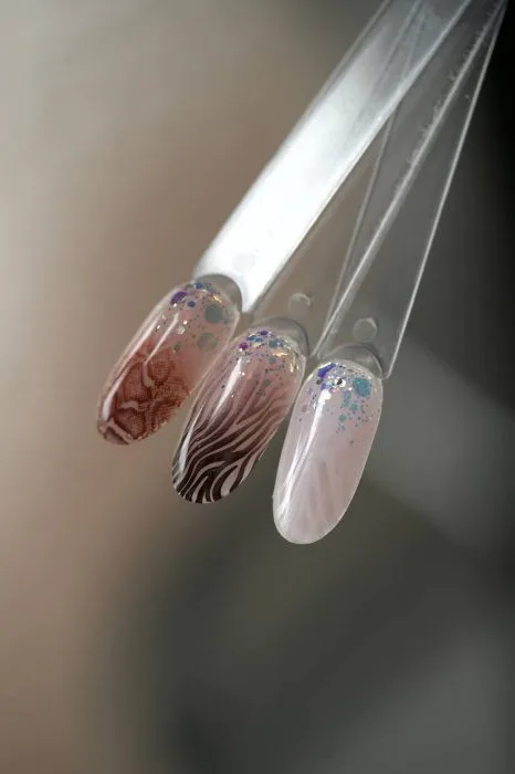 DARK Stamping Polish 45 8 ml – brązowy metaliczny lakier do stemplowania 2 DARK Stamping Polish 45 8 ml – brązowy metaliczny lakier do stemplowania - obrazek 2