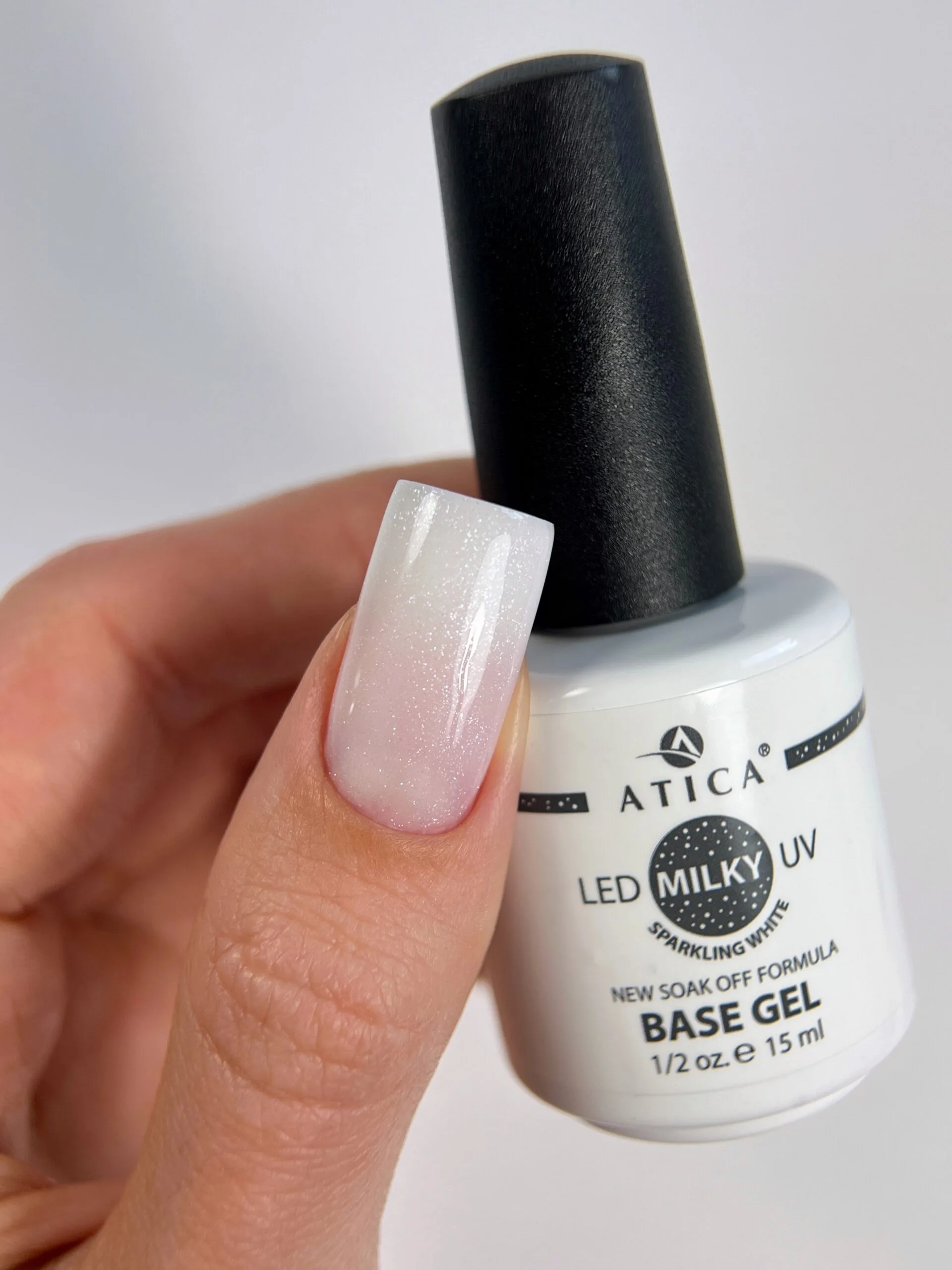 Atica Base Gel Milky Sparkling White, 15ml (mleczna z shimmerem) 2 Atica Base Gel Milky Sparkling White, 15ml (mleczna z shimmerem) - obrazek 2