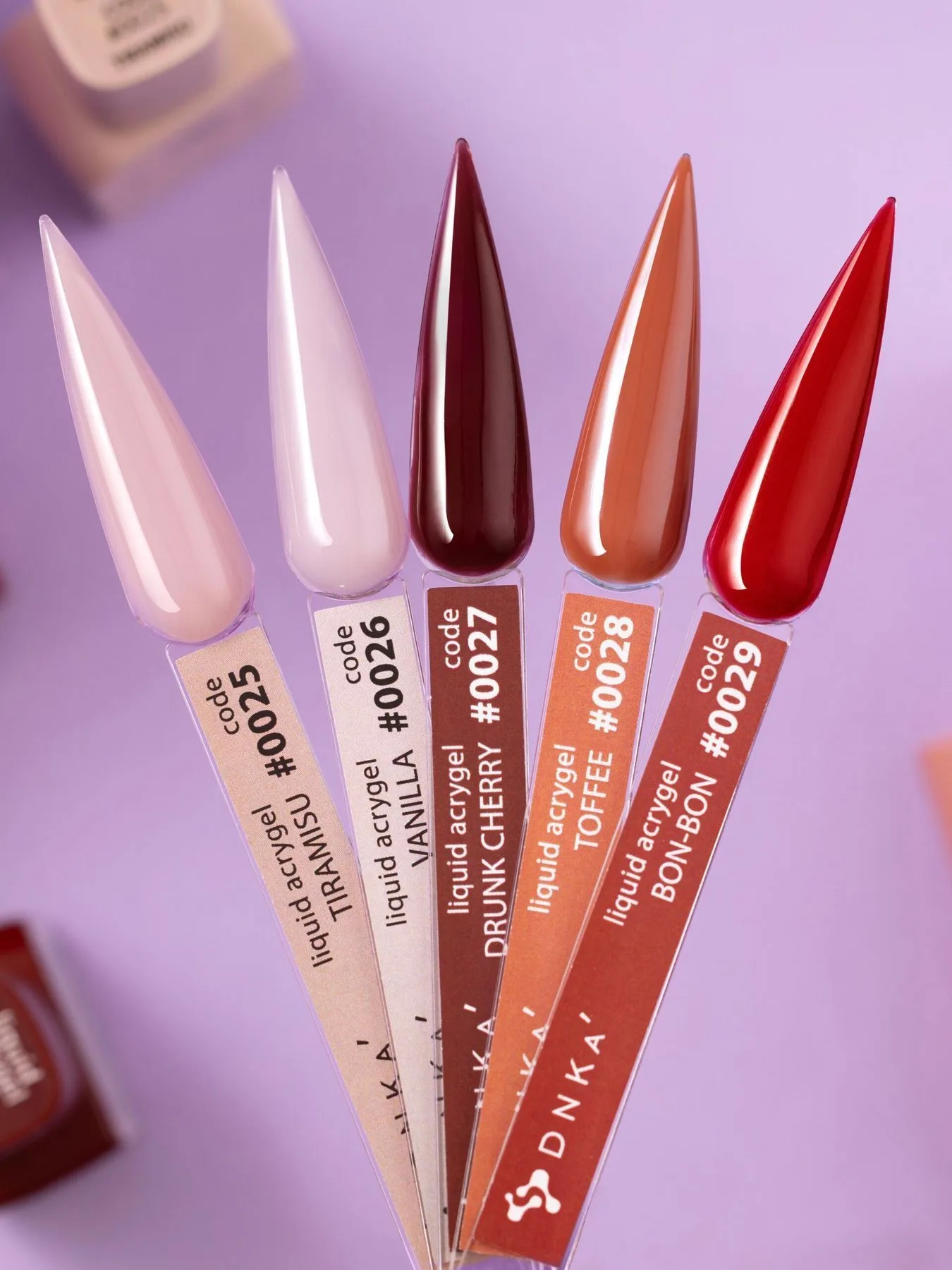 DNKA’ Liquid Acrygel #0026 Vanilla, 15 ml 2 DNKA’ Liquid Acrygel #0026 Vanilla, 15 ml - obrazek 2