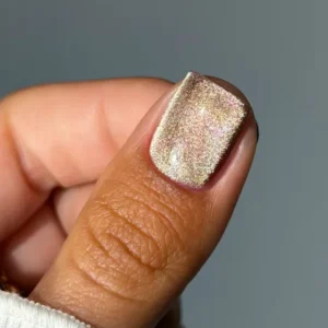 DARK Gel Polish Cat Eye 32 – Lakier hybrydowy kocie oko beżowy 6 ml